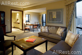 Plaza Athenee Bangkok Hotel 11